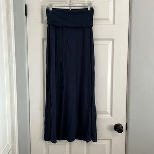 Navy blue Splendid maxi skirt.